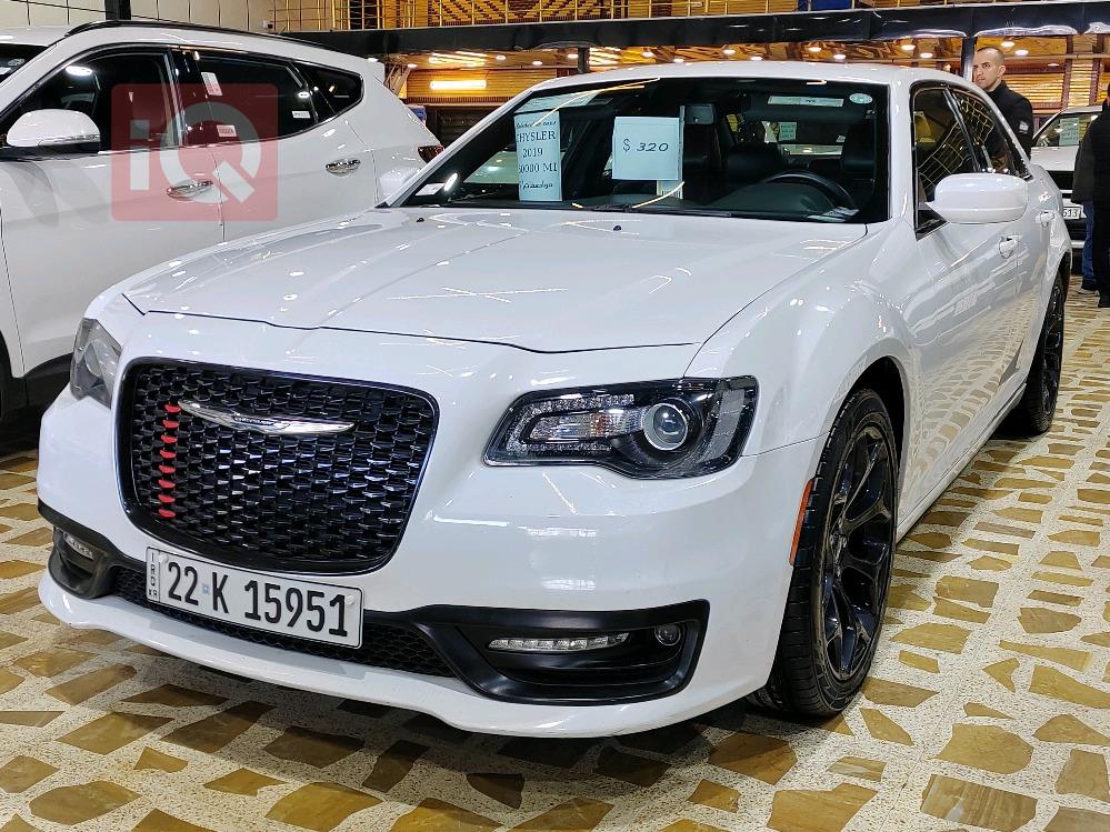 Chrysler 300